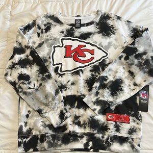Woman’s KC Chiefs sweatshirt